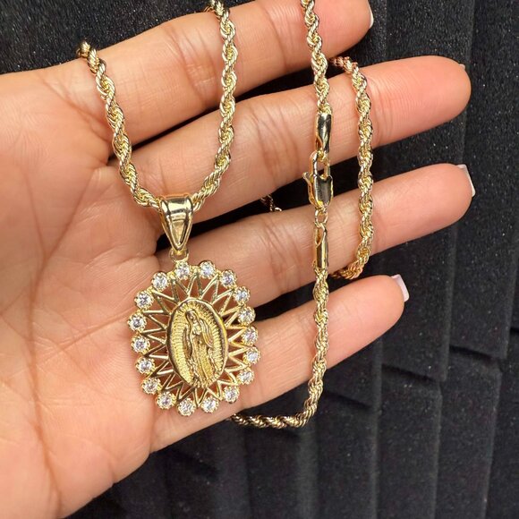 14K GP Virgin of Guadalupe Pendant Cubic Zirconia Rope Style Chain 18 Inch 3mm - Picture 3 of 4
